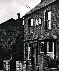 Wilshamstead Post Office about 1938 [Z50/134]